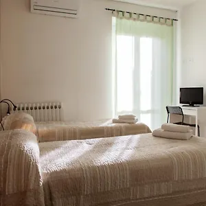  Affittacamere Il Pino Italia